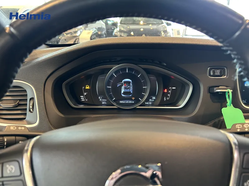 Bild 11 av 13 – Volvo V40 Cross Country D2 Ocean R Business E Ocean Race