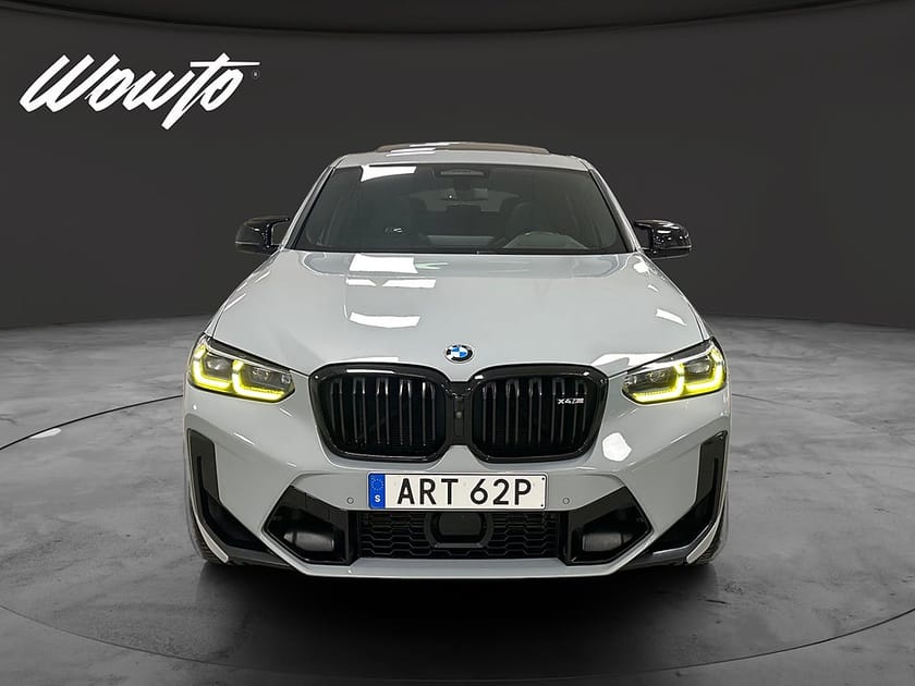 Bild 2 av BMW X4 M Competition 510HK Akrapovic / Panorama / HUD /Drag