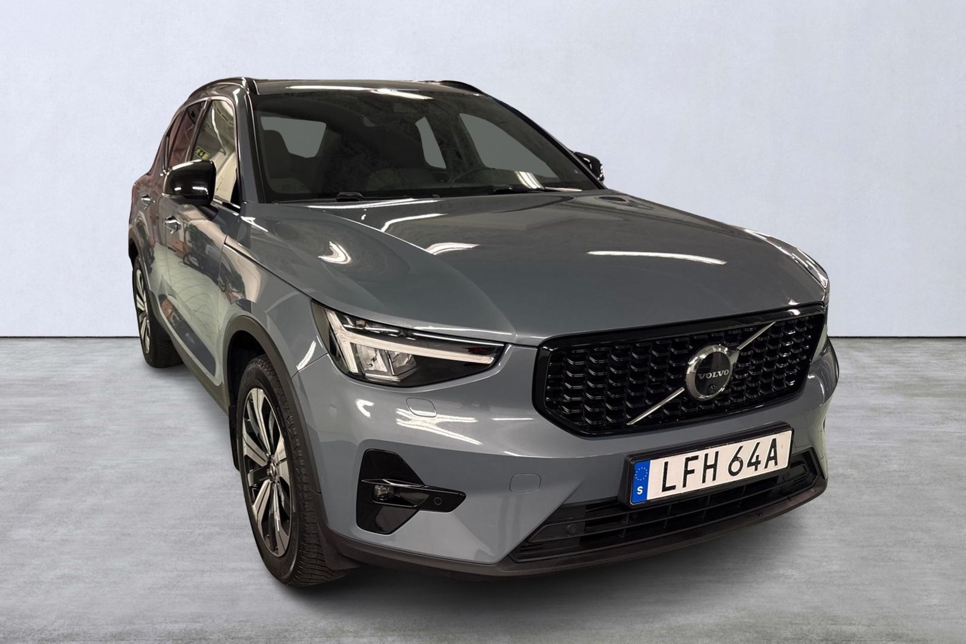 Volvo XC40 Recharge T4 Plus Dark 2023, bild 6/10
