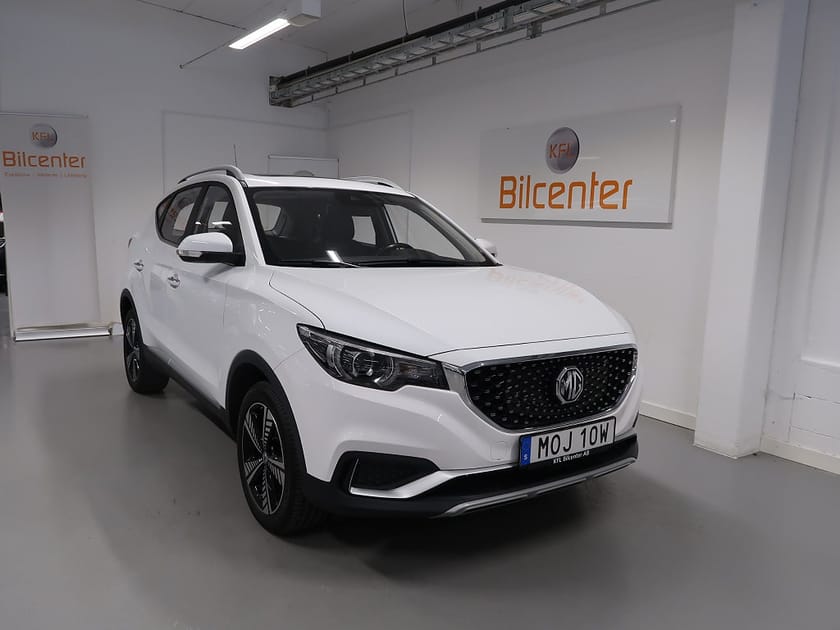 Bild 3 av MG ZS EV V-Däck ingår Skinn-Pano-Kamera-Navi-CarPlay-Elstol-D