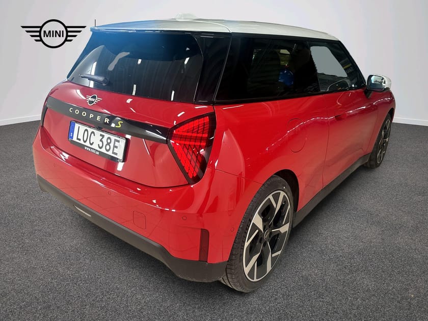 Bild 4 av MINI Cooper SE Classic Trim, Paket L, 3,95%