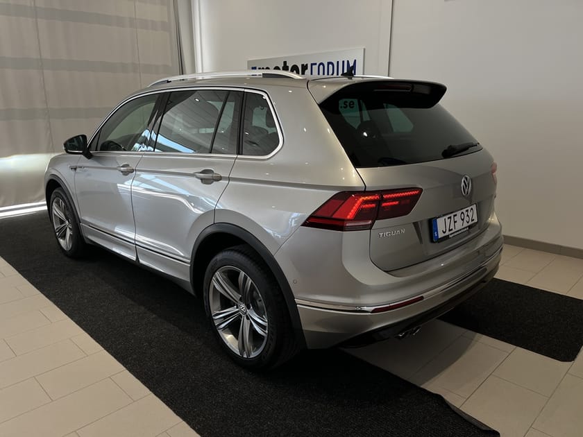 Bild 3 av Volkswagen Tiguan TDI 190hk R-Line Drag Värmare