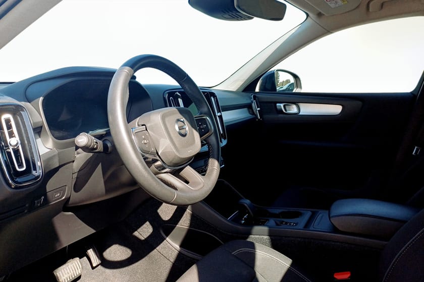 Bild 5 av Volvo XC40 T2 FWD Momentum Advanced