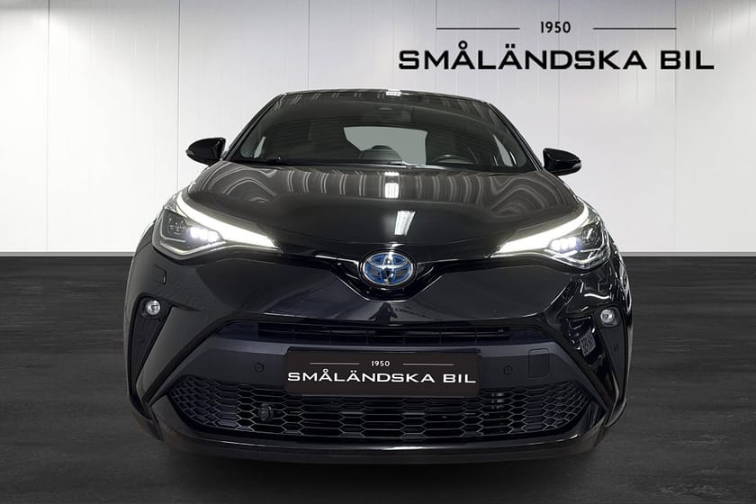 Bild 2 av Toyota C-HR Hybrid CVT Executive 122hk