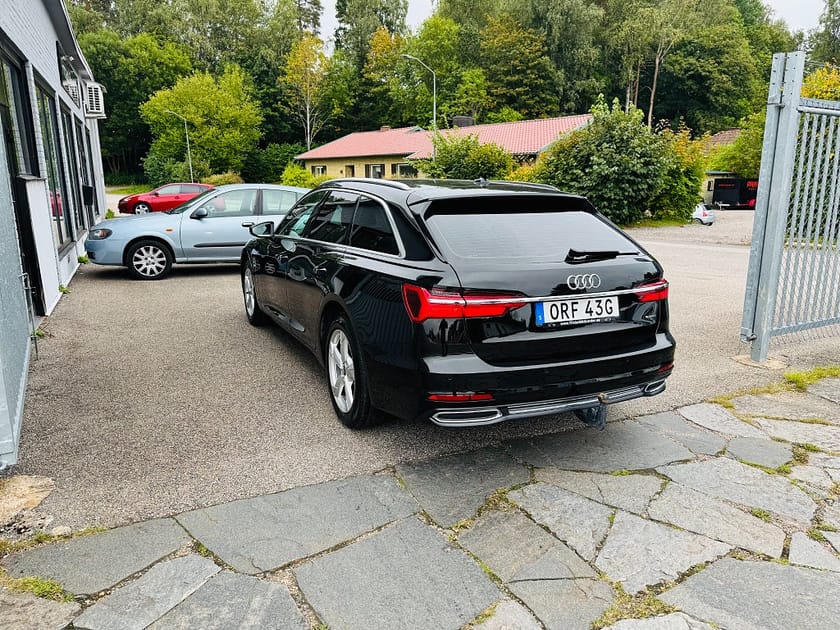 Bild 4 av Audi A6 Avant 40 TDI quattro S TRONIC SPORT / DRAG / VÄRMARE