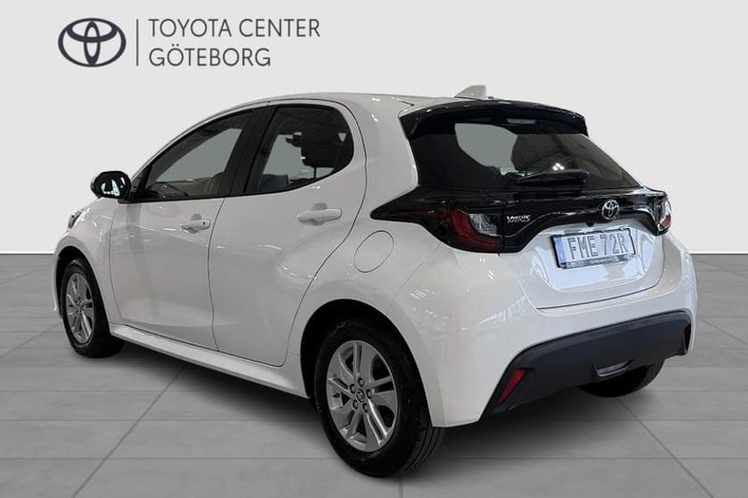 Bild 4 av Toyota Yaris Hybrid 115 1,5 5D ACTIVE KOMFORTPAKET
