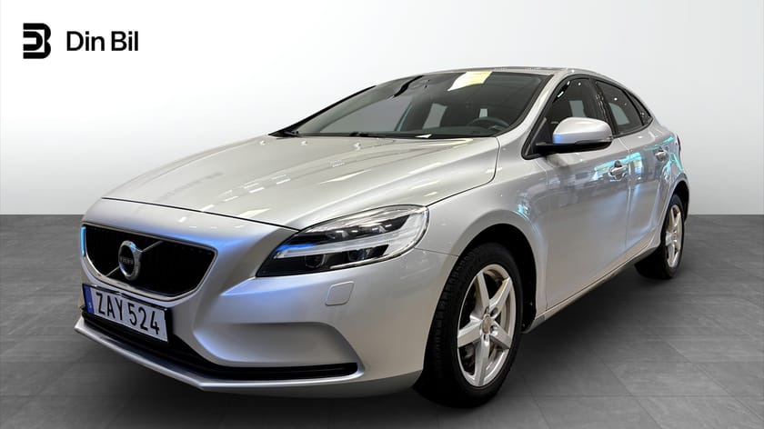 Bild 1 av Volvo V40 D2 120 hk Momentum
