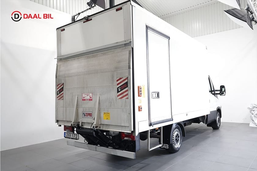 Bild 4 av Iveco Daily 35-160 Chassi Cab 2.3 HI-MATIC 156HK P-VÄRM FATHÅLLARE