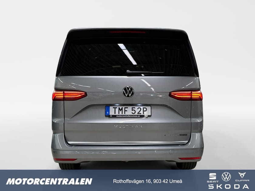 Bild 2 av Volkswagen Multivan eHybrid 4M 1,5 4X4 245HK/Inkl.vinterhjul