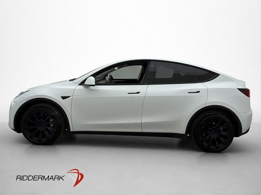 Bild 5 av Tesla Model Y Long Range AWD Skinn Pano Svensksåld