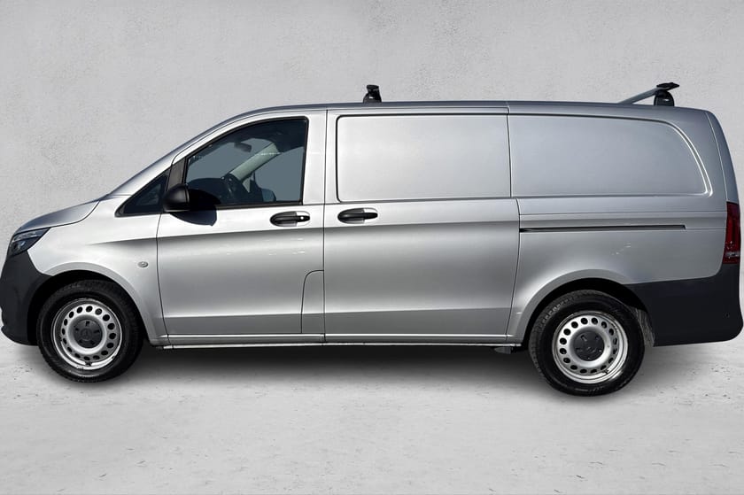 Bilde 2 av Mercedes-Benz Vito 119 BlueTEC 4MATIC 3.2t V119 Entry A2 Lang Auto 4x4 3,2 T