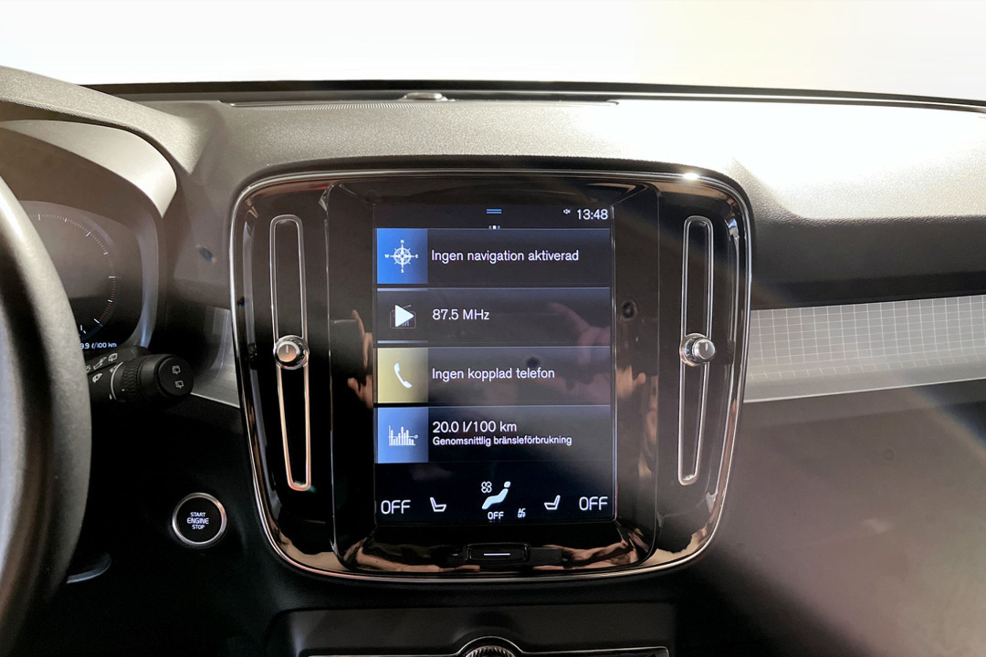 Volvo XC40 D3 FWD Momentum 2020, kuva 6/9