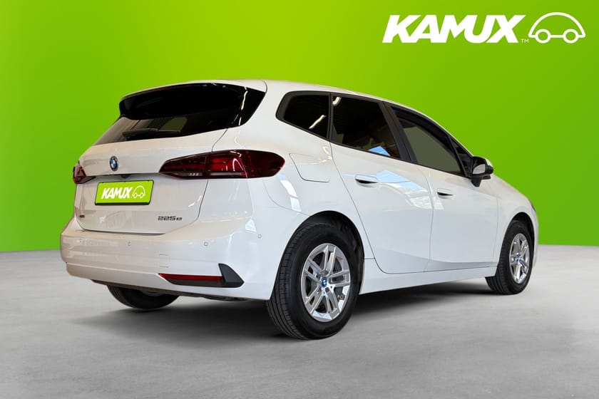 Bild 4 av BMW 225e xDrive Active Tourer 245hk Navi Adaptiv-fh Drag Moms
