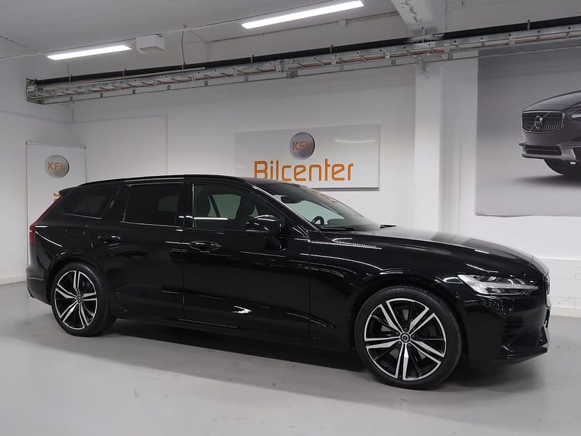 Bild 4 av Volvo V60 Recharge T6 AWD R Design Aut-V däck ingår-Kamera