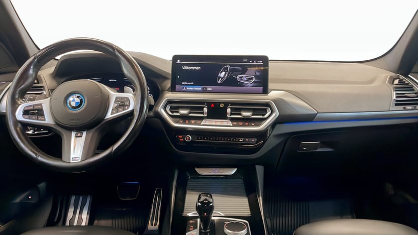 Bild 4 av BMW X3 xDrive30e 30e xDrive 30e M-Sport HiFi-ljud Drag Komfortåtkomst