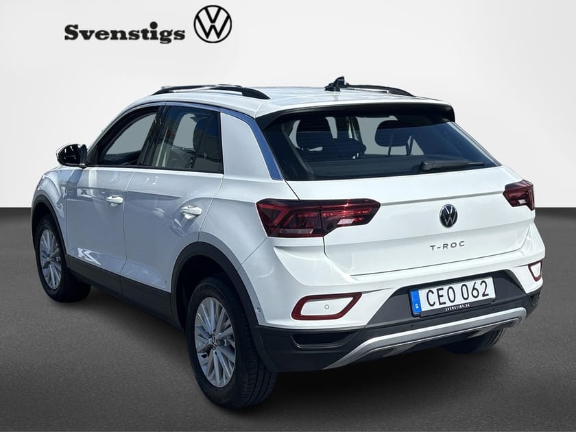 Bild 3 av Volkswagen T-Roc 1.0 TSI 110 hk Assistanspaket