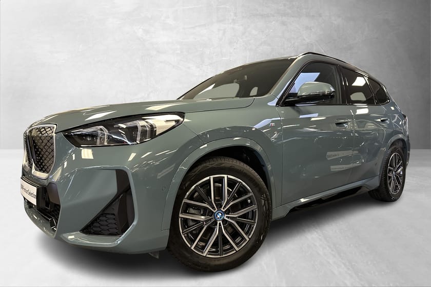 Bilde 4 av BMW iX1 xDrive30 30e xDrive Fully Charged Msport, Harman, ACC, 360Kam++