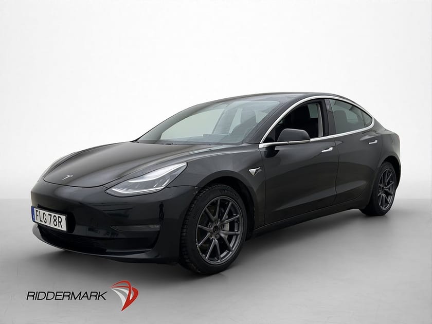 Bild 1 av Tesla Model 3 Long Range AWD 440hk Autopilot Kamera Sv-Såld