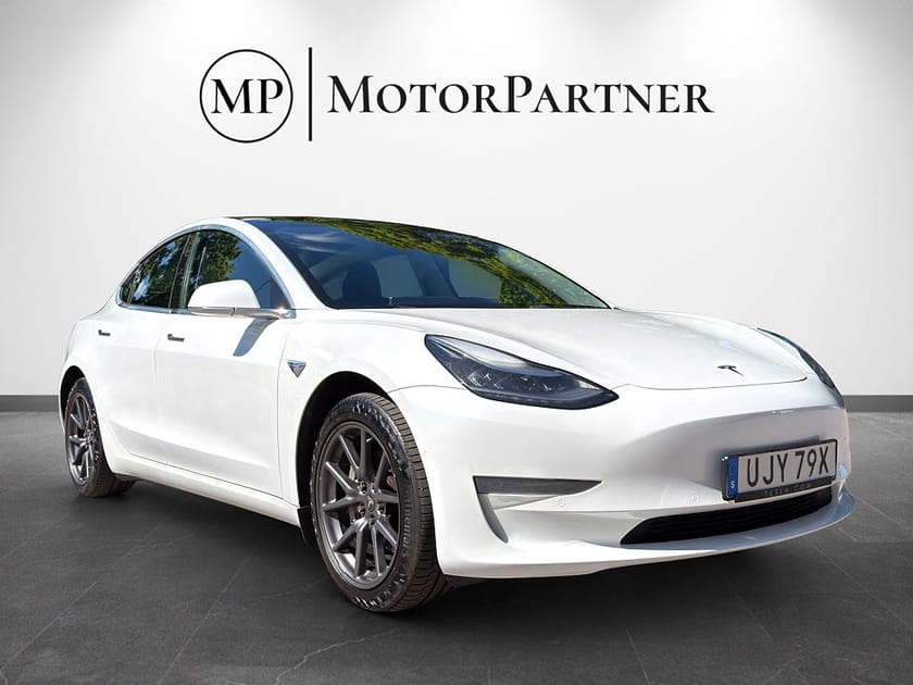 Bild 1 av Tesla Model 3 Long Range AWD Autopilot 441hk MOMS