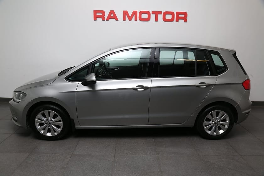 Bild 3 av Volkswagen Golf Sportsvan 1,4 TSI 125hk Masters DSG Kamera 1ägare Drag