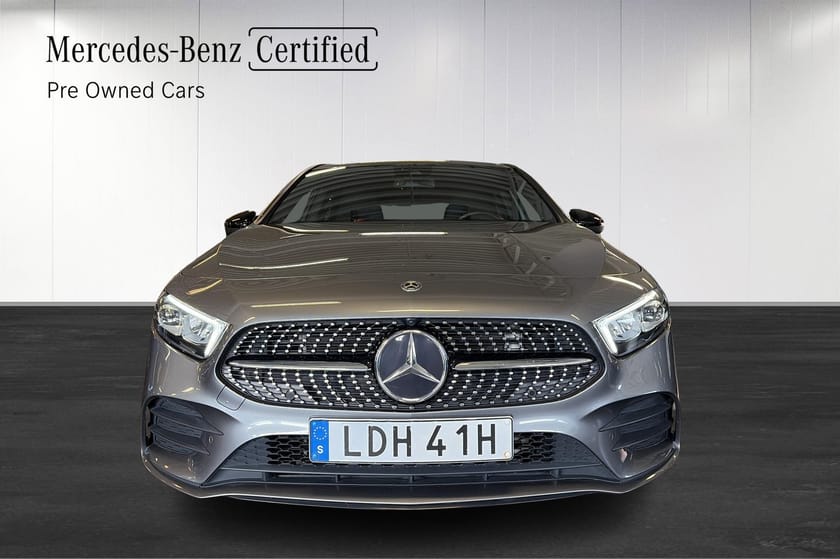 Bild 2 av Mercedes-Benz A 200 AMG/Burmester/Panelbelysning/Widescreen