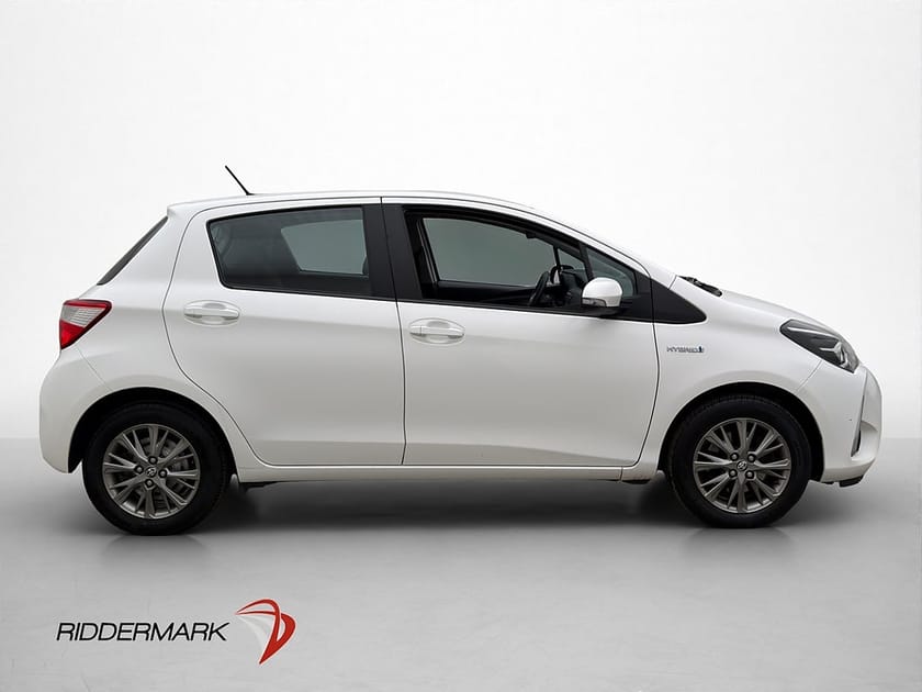Bild 5 av Toyota Yaris Hybrid e-CVT 101hk Active Kamera CarPlay