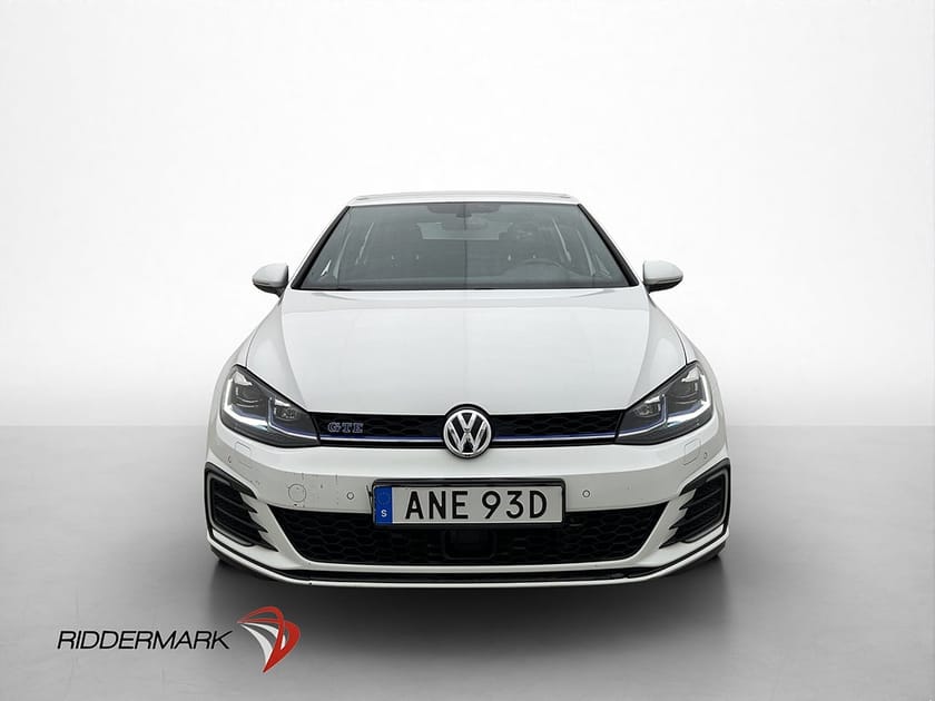 Bild 2 av Volkswagen Golf GTE 1.4 TSI 204hk Cockpit P-Värmare Carplay