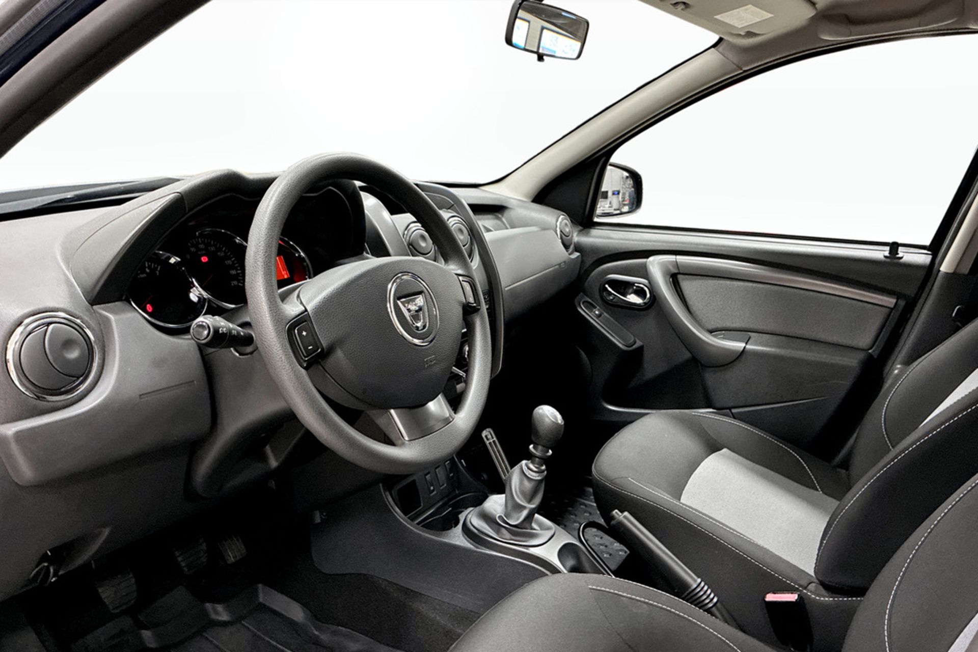 Dacia Duster TCe 125 2017, bild 5/9