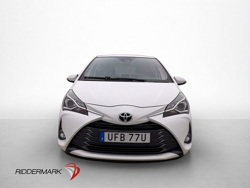 Bild 2 av Toyota Yaris 1.5 VVT 111hk Kamera Farthållare Två-Brukare