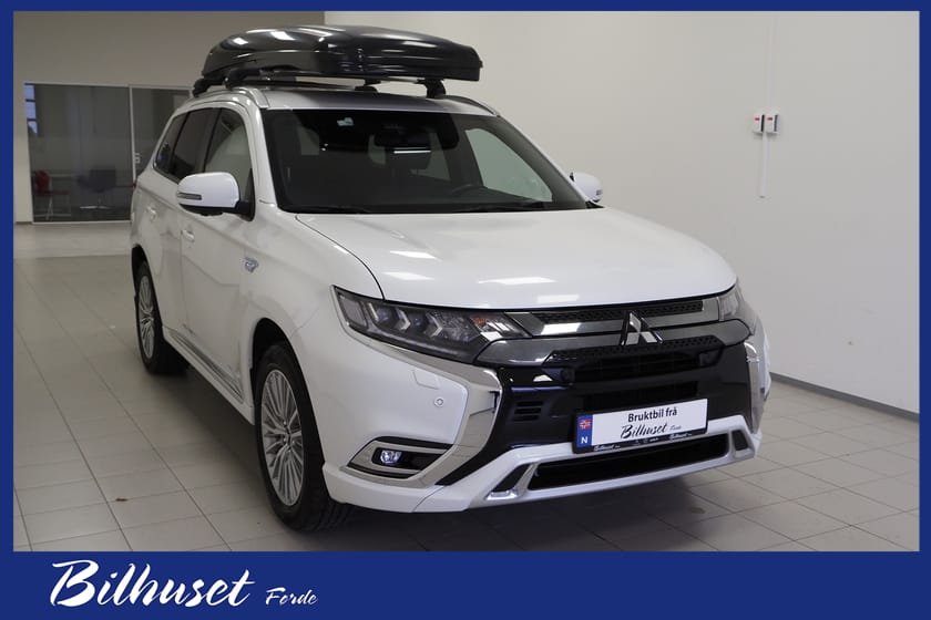 Bilde 4 av Mitsubishi Outlander PHEV Instyle+ / SKINN / ACC / 4x4