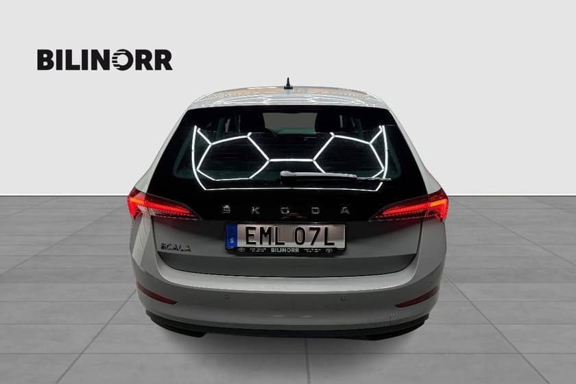 Bild 3 av Škoda Scala 1.0 TSI DSG DRAG V-HJUL