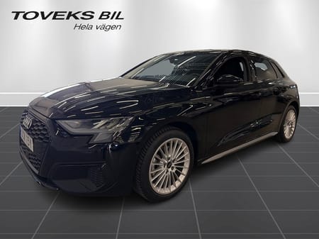 Audi A3 Sportback 35 TFSI 150hk advanced backkamera/svartoptik