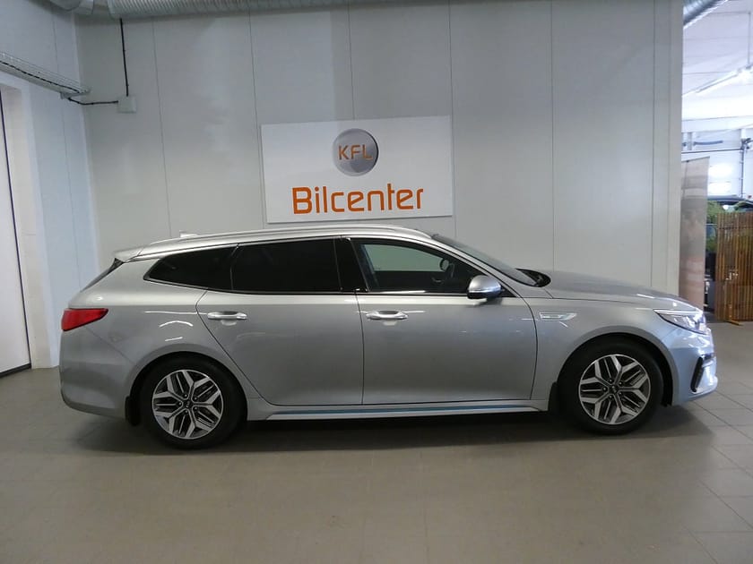 Bild 3 av Kia Optima Sport Wagon Plug-in Hybrid Advance Plus Skinn-Pano-H&K-Drag-Kamera-Navi