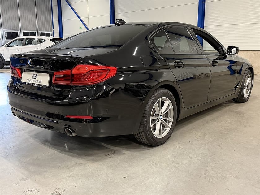 Bild 5 av BMW 520d Sedan 520 D 190 HK / Sport Line / Navi / Backkamera /