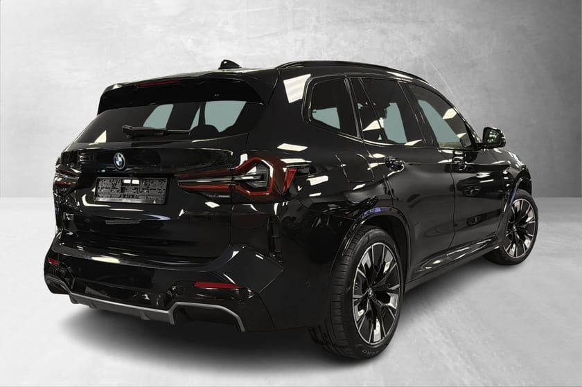 Bilde 3 av BMW iX3 Msport, Skinn, Pano, Harmann, ACC, Headup, Laser