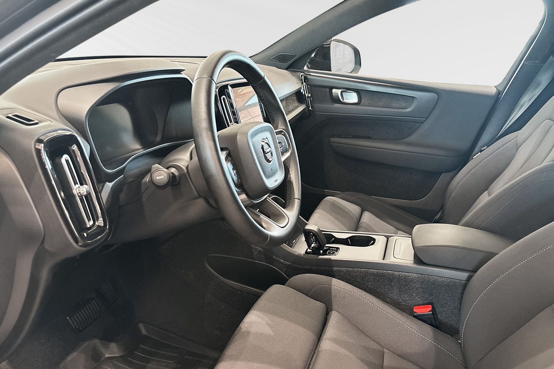 Volvo EX40 2026, bild 7/10
