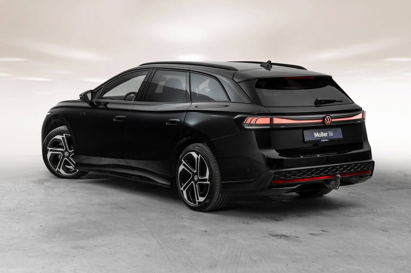 Bilde 2 av Volkswagen ID.7 91 kWh 4Motion gtx 4m stv 86kwh 340hk ex