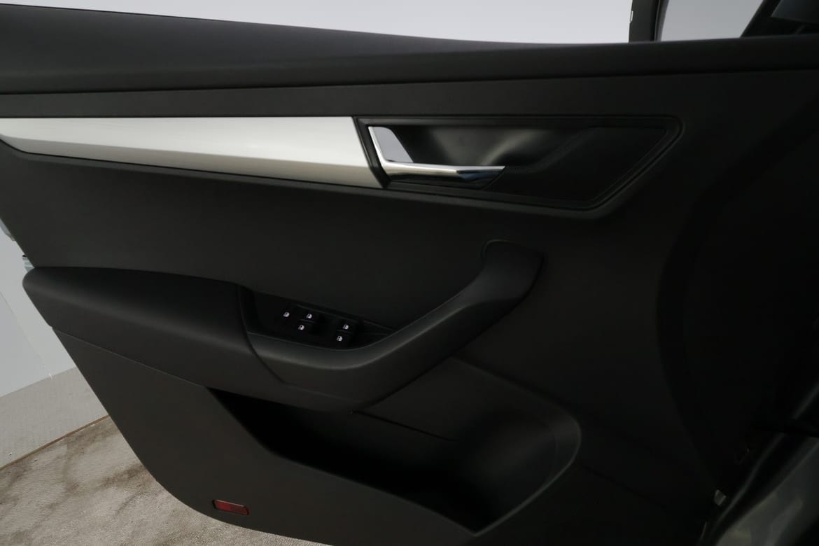 Škoda Karoq 2019 - miniatyr 29