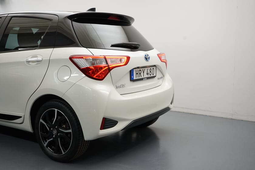 Bild 3 av Toyota Yaris Hybrid e-CVT Selection