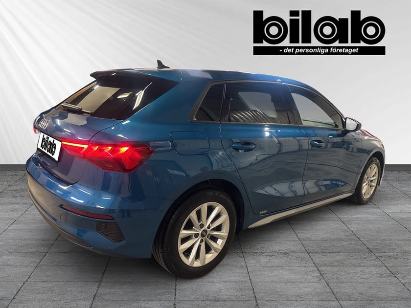 Bild 4 av Audi A3 Sportback 35 TFSI PROLINE 150 HK S TRONIC