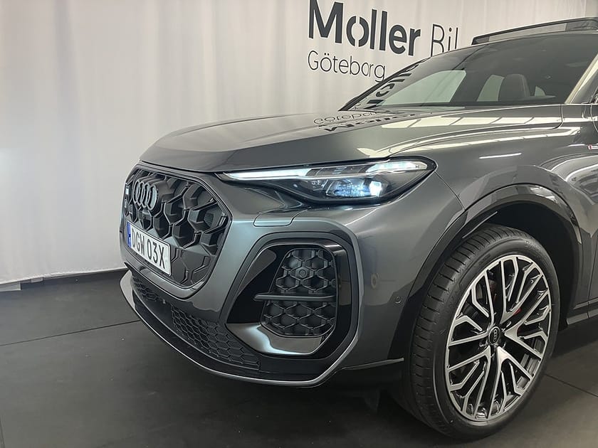 Bild 5 av Audi Q5 SUV TDI QUATTRO 150 KW S TRONIC//Värmare//Pano//36