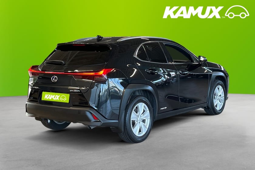 Bild 4 av Lexus UX 250h E-Four CVT 184 hk Drag Backkamera