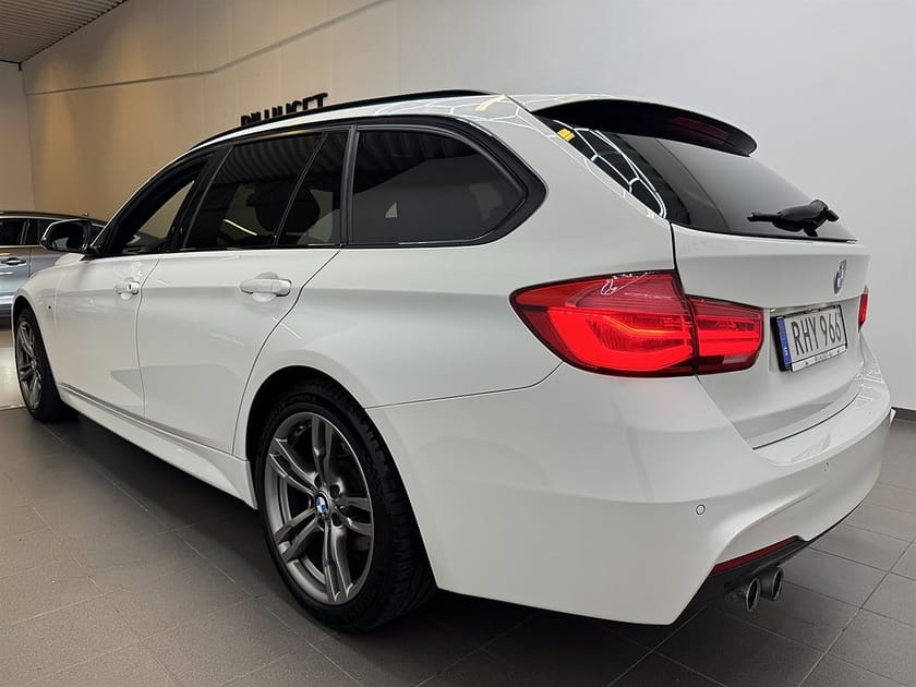Bild 4 av BMW 320d xDrive Touring 320 190hk M Sport Navi/HiFi/Rattvärme/2Brukare