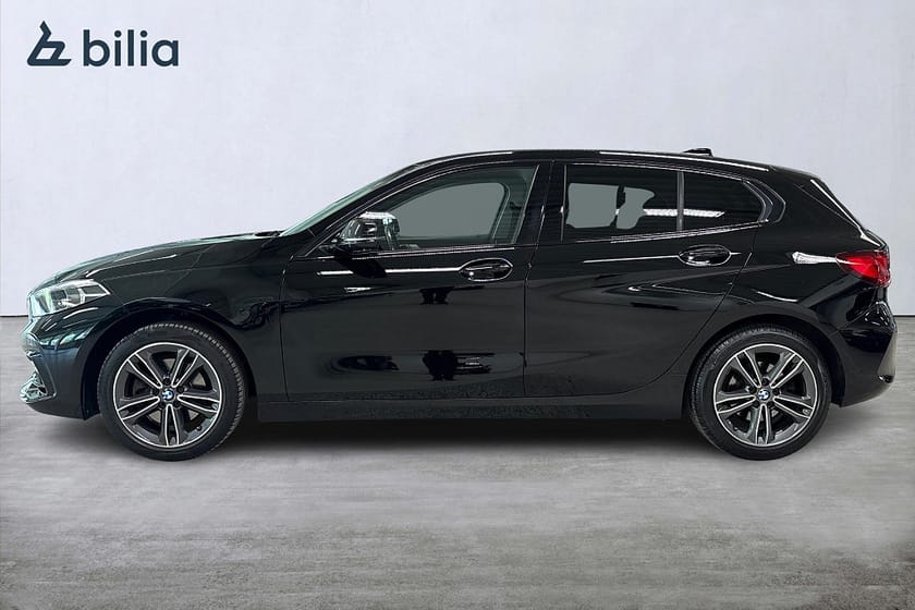 Bild 3 av BMW 118i Sportline Manuell | Rattv. | Tonade rutor | HiFi | Navi