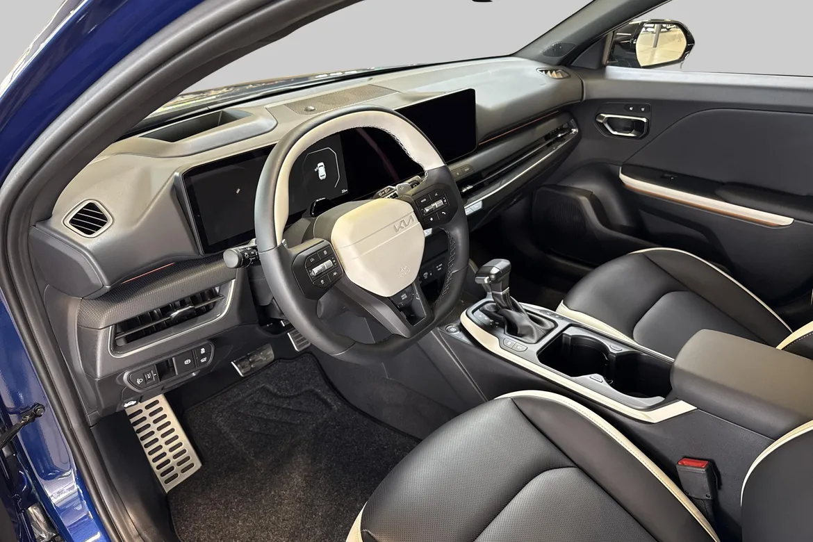 picture of a car