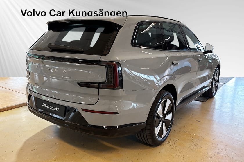 Bild 5 av Volvo EX90 Twin Motor 6-Seater Plus 6-sätes 360/HUD