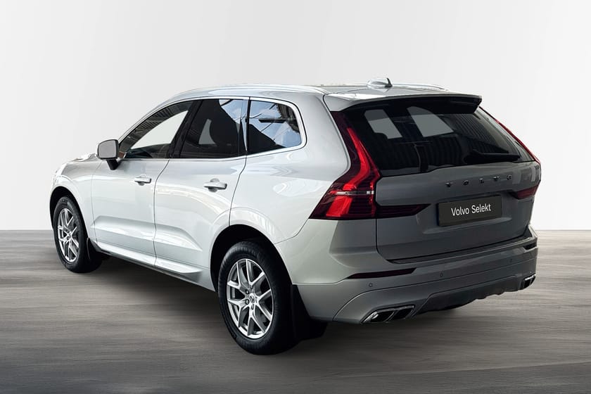 Bild 2 av Volvo XC60 D4 AWD Momentum Advanced SE