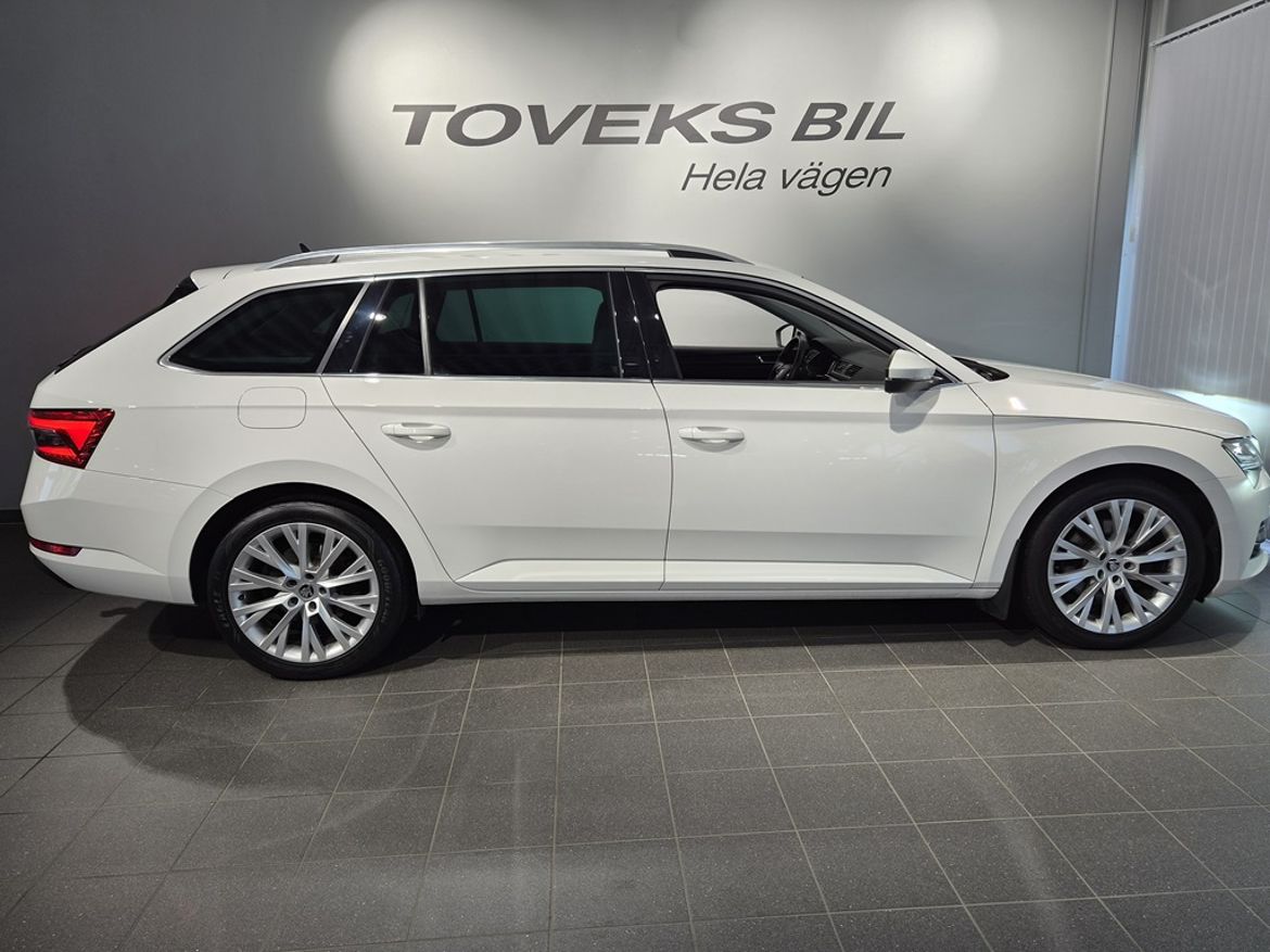Škoda Škoda Superb Kombi — bild 6