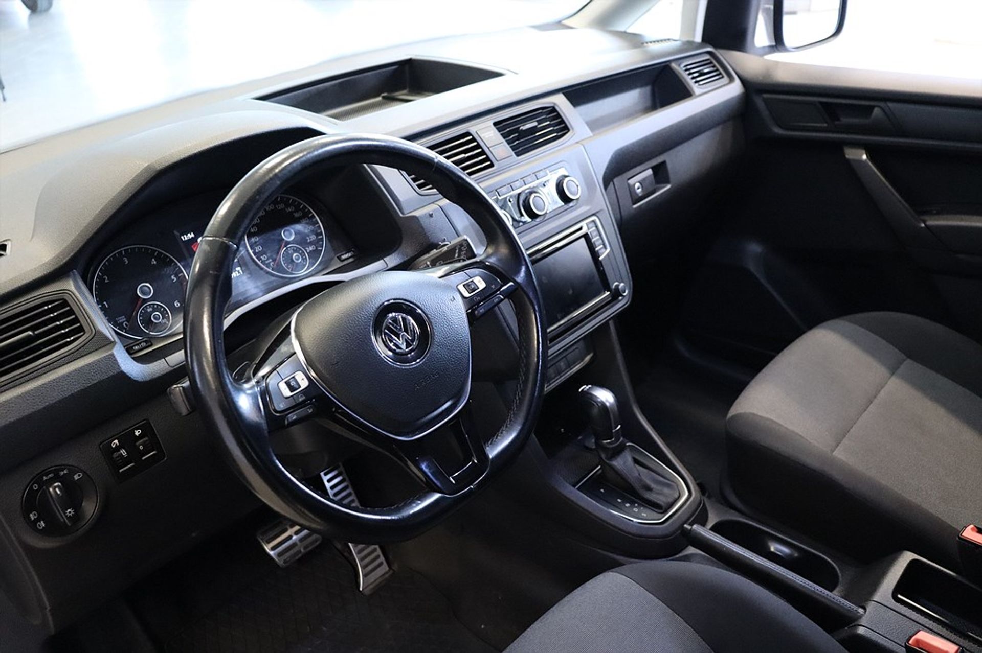 Volkswagen Caddy Maxi 2020, bild 7/10