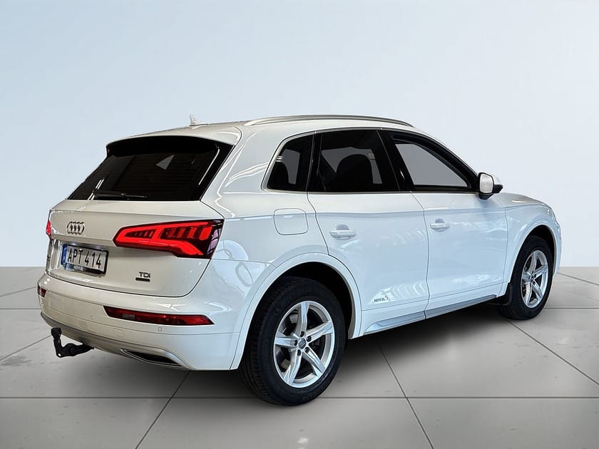 Bild 5 av Audi Q5 2.0 TDI AWD Comfort Proline Dragkrok Dvärmare S&V-däck